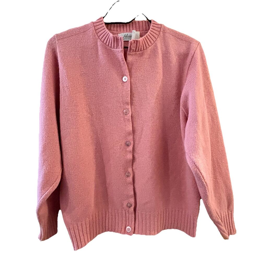 VTG Alicia Cardigan Sweater Pink Sz L Acrylic Preppy Sock Hop Light Academia USA